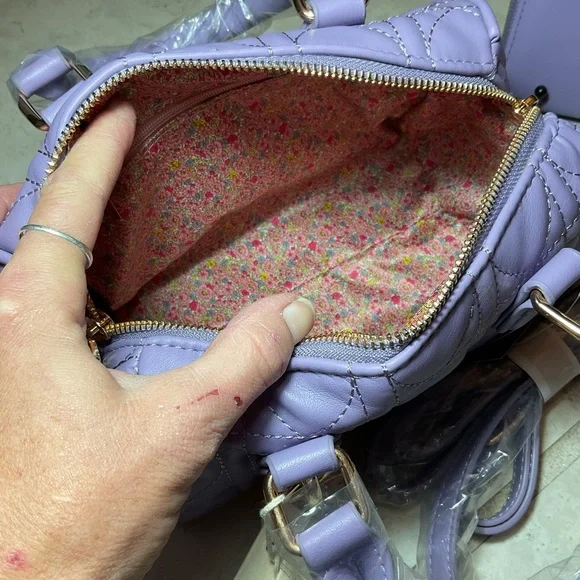 Kayla + Ava lavender quilted vegan leather Crossbody bag and wallet set. NWT - Picture 4 of 6